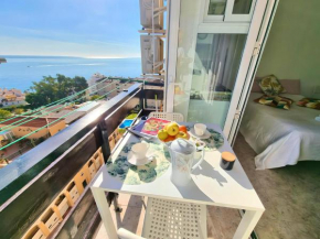 Elegant Studio with Sea View in Benalmádena - 30 m²